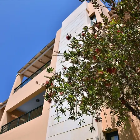 Aparthotel Golden Bay