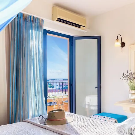 Aparthotel Golden Bay 3*