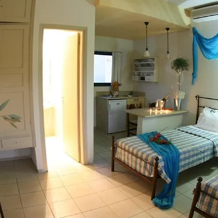 Golden Bay Aparthotel