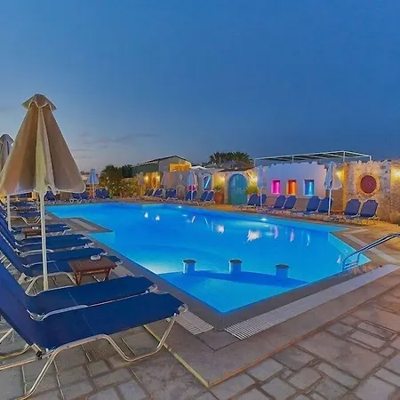 Golden Bay Aparthotel 3*