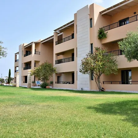 Golden Bay 3*